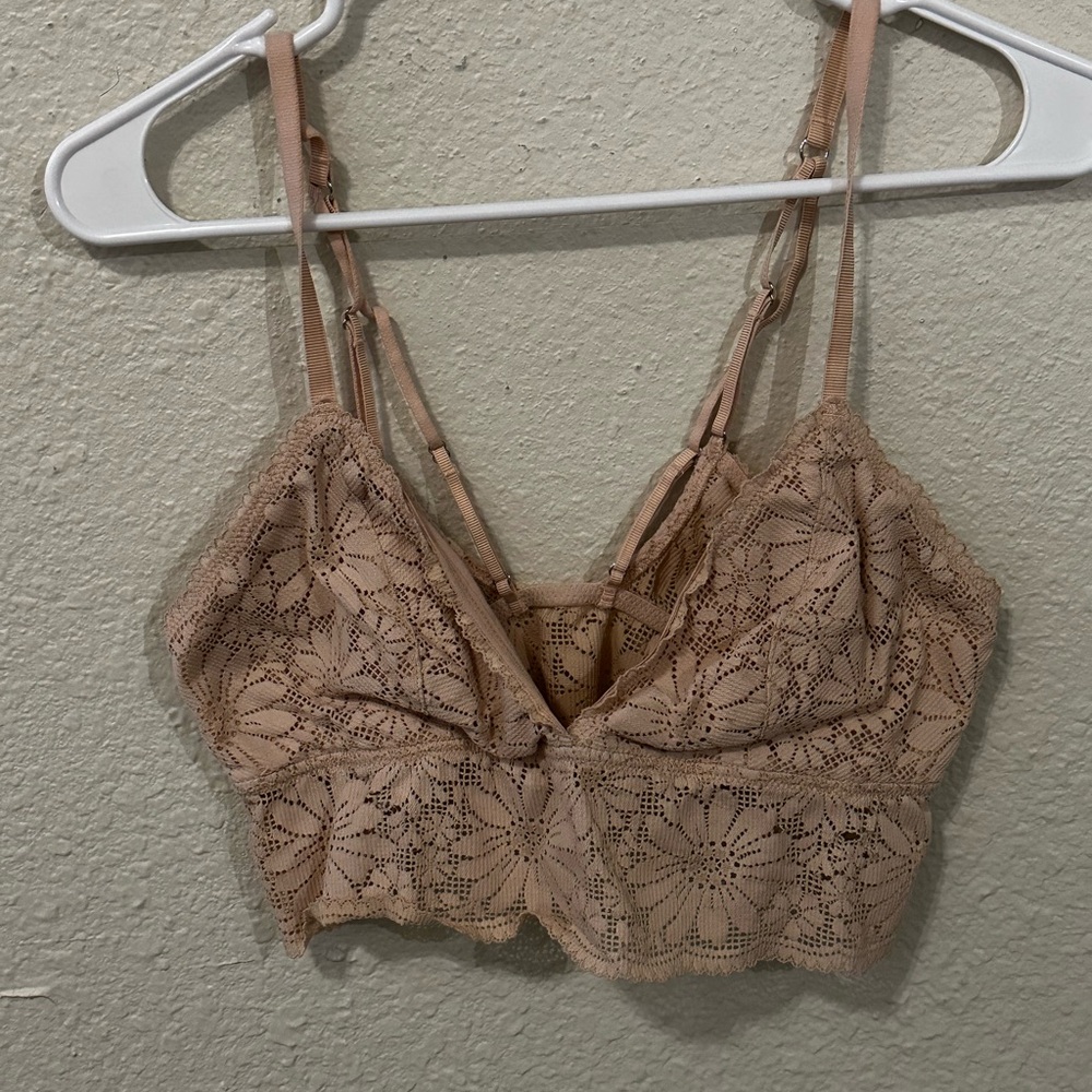 Aerie Lacy Bralette Size Large Beige/Peach Color